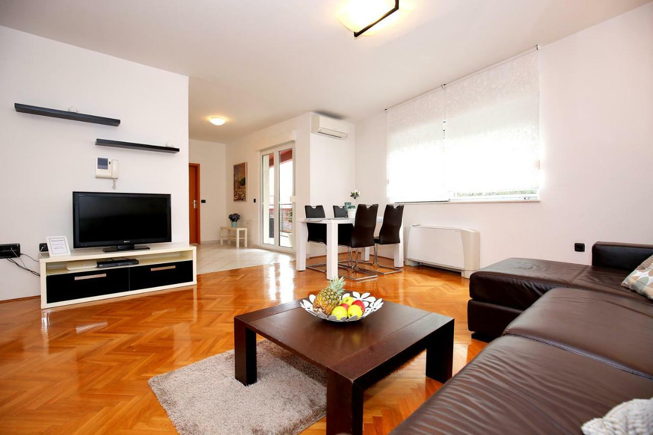 City Gallery Apartment Zadar Exterior photo